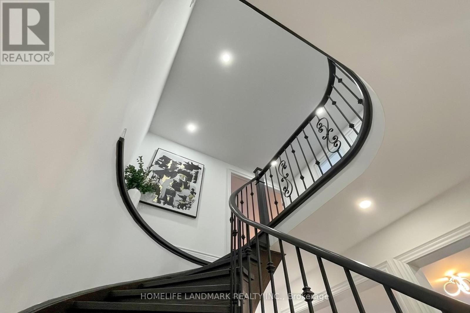 65 Rosemount Avenue Property Photo 21