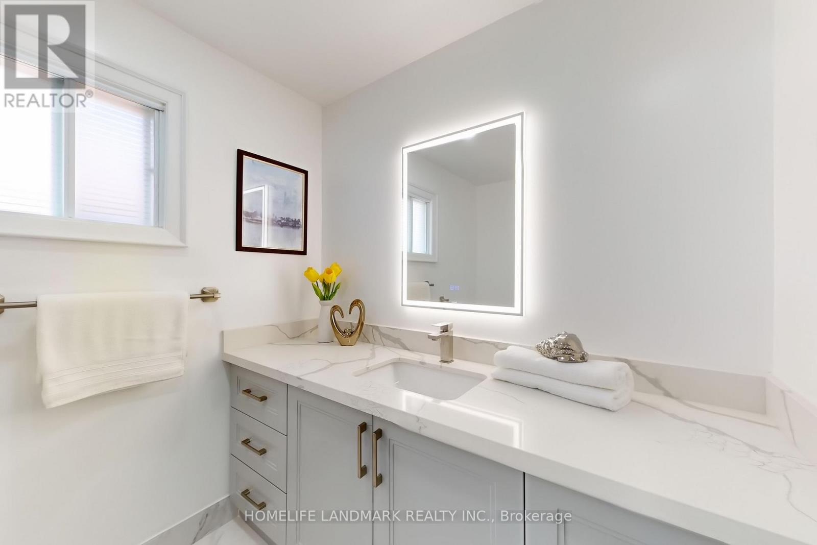 65 Rosemount Avenue Property Photo 29