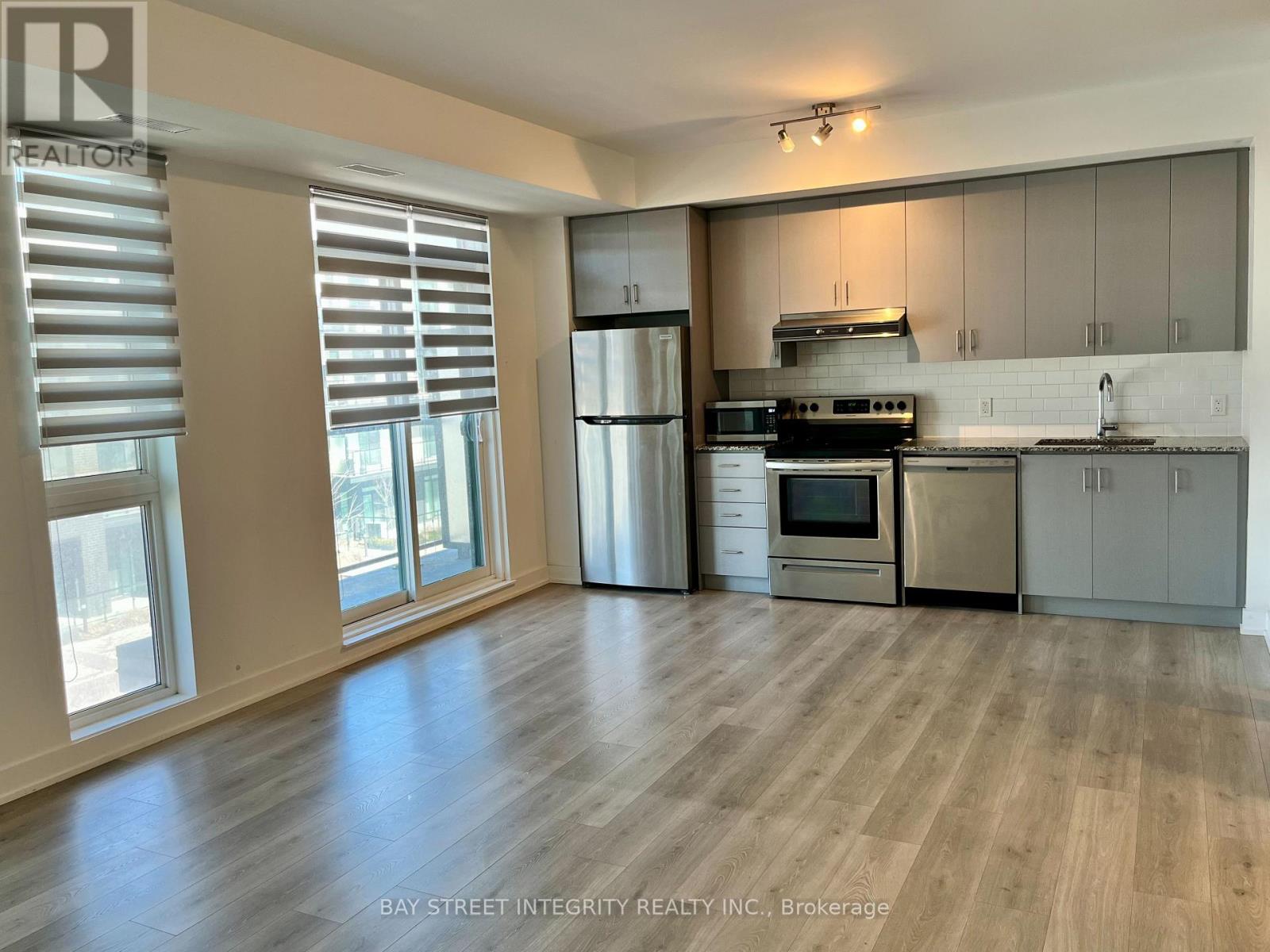 301 - 1 CLIMO LANE Property Photo 1