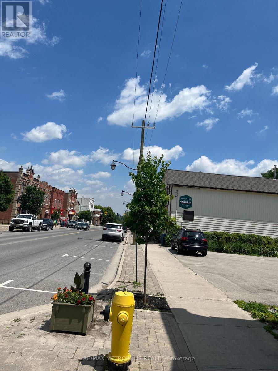 109 River Street Property Photo 1