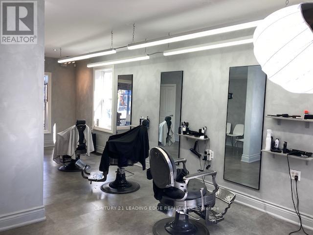 6391 Main Street Property Photo 4