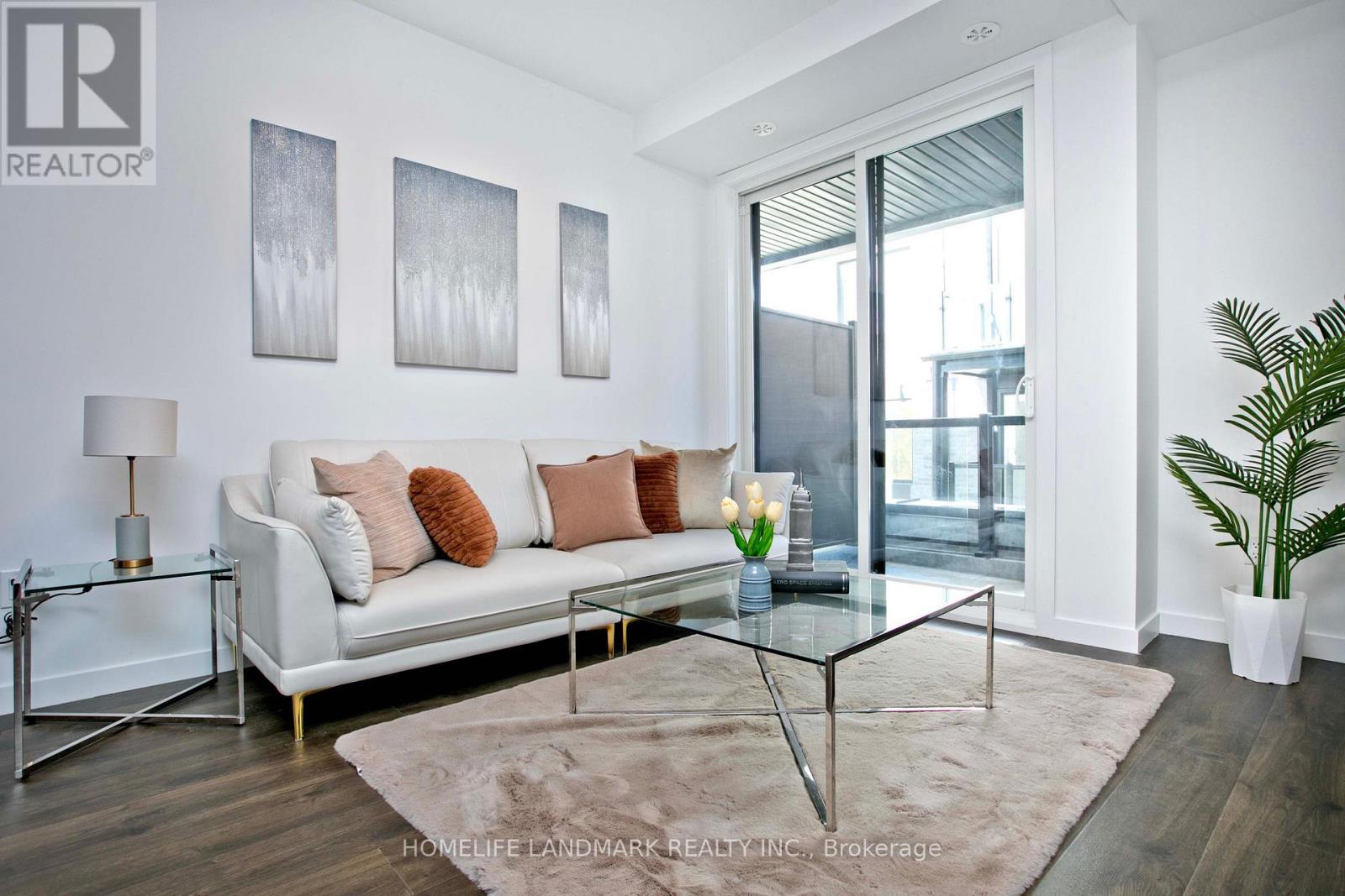 117 Marydale Street #3 Property Photo 6