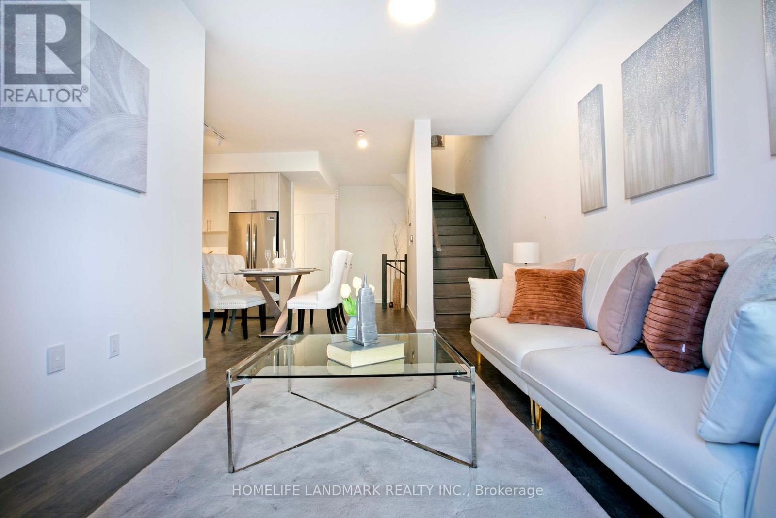 117 Marydale Street #3 Property Photo 8