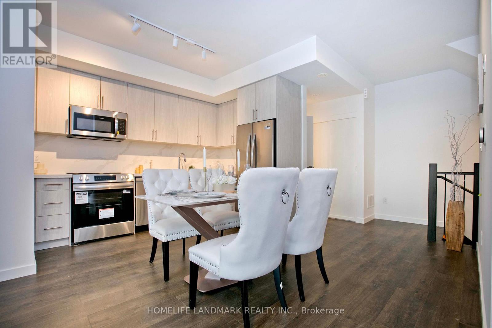 117 Marydale Street #3 Property Photo 9