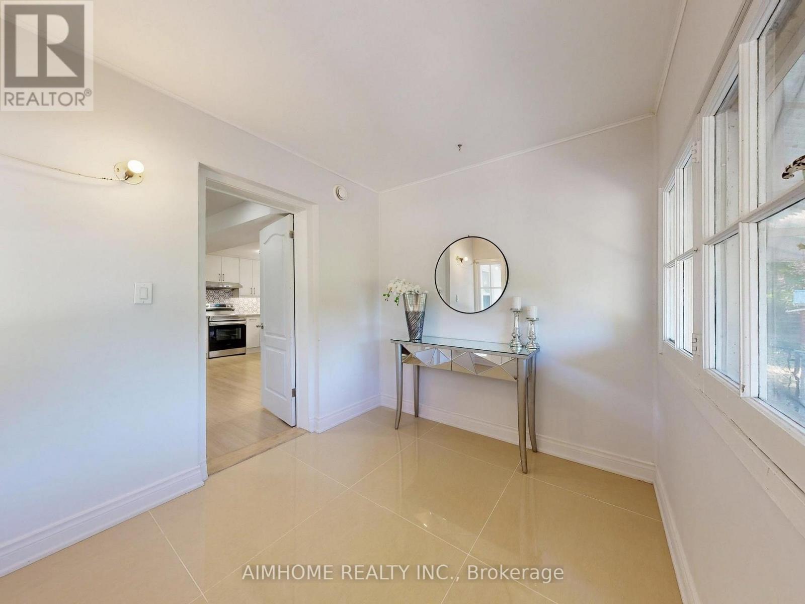 15 Main Street Property Photo 7