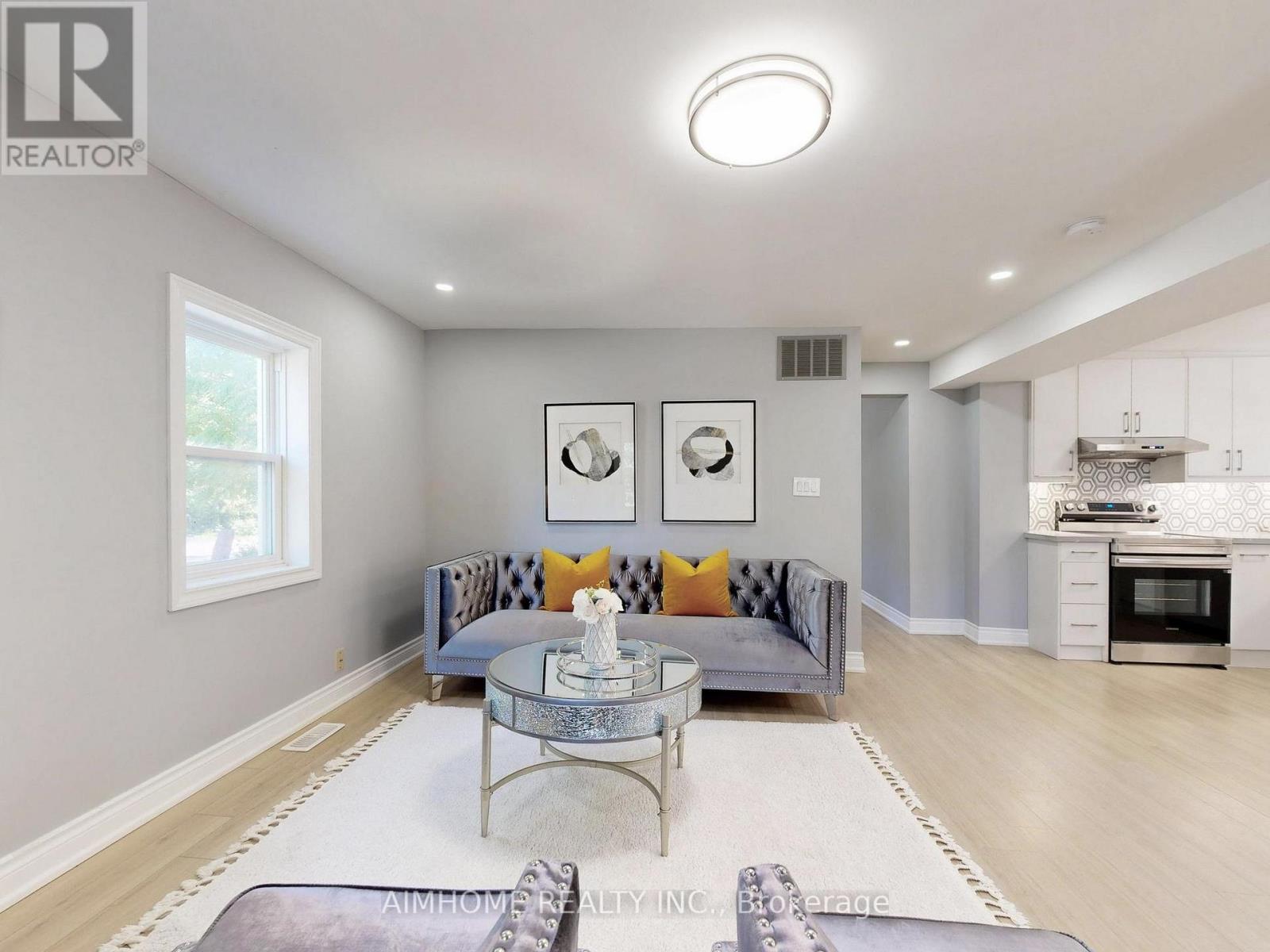 15 Main Street Property Photo 9