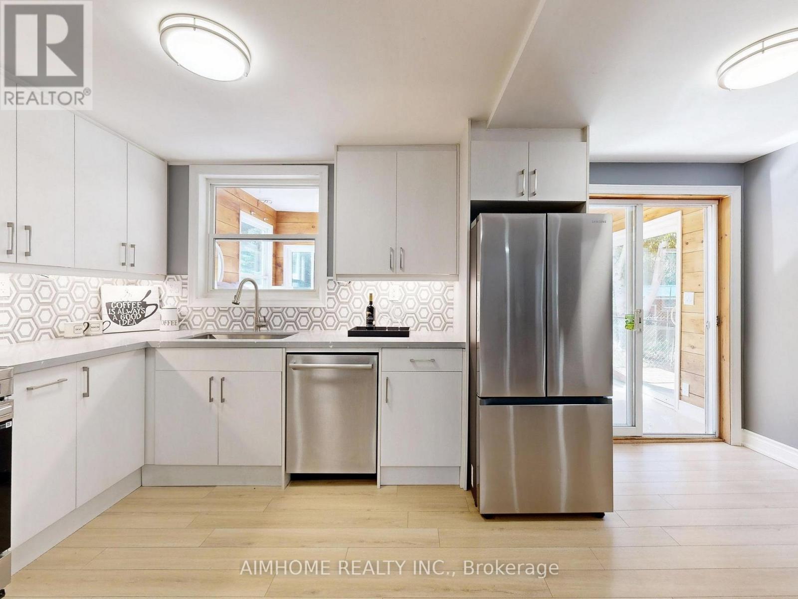 15 Main Street Property Photo 14