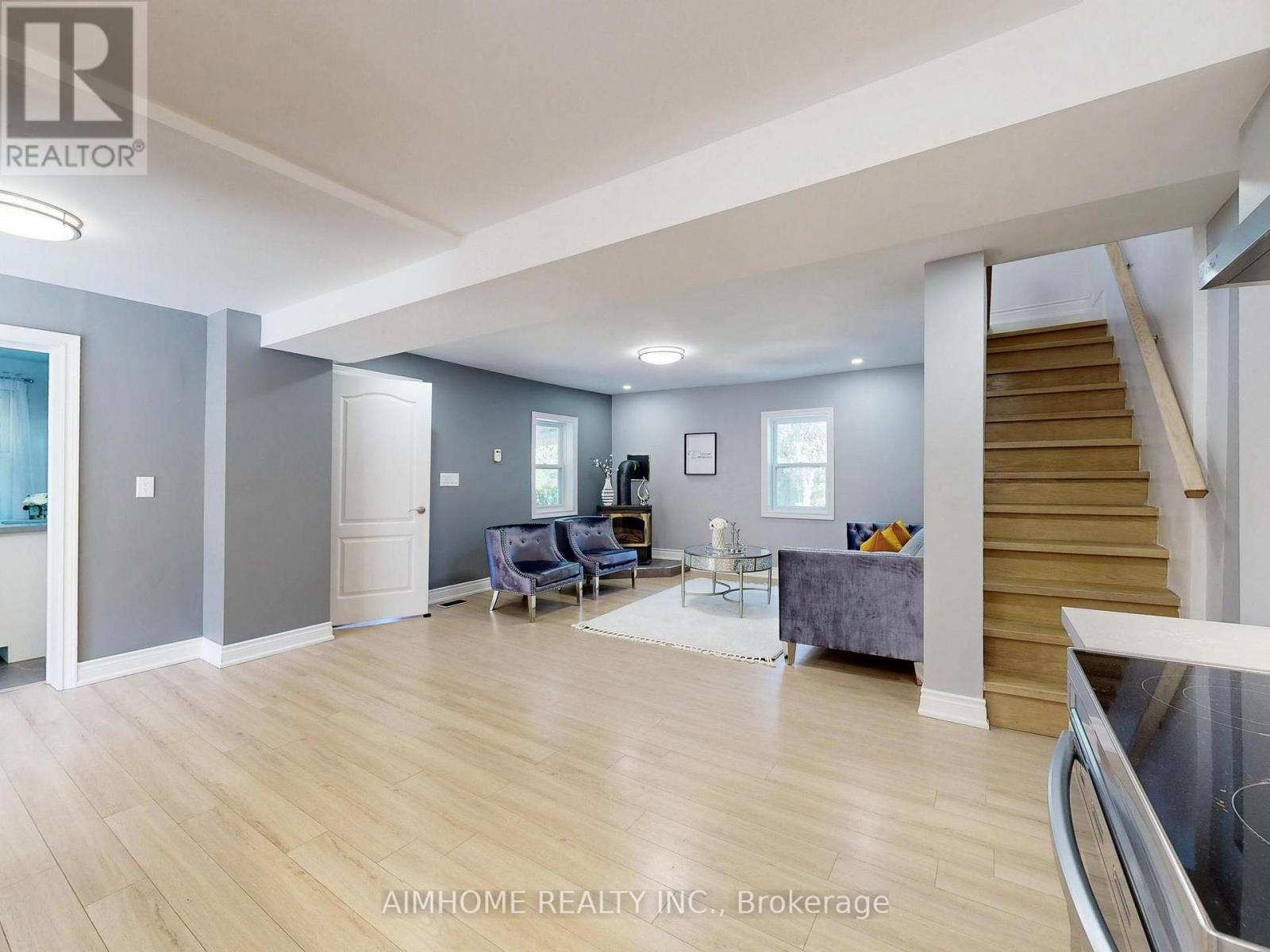 15 Main Street Property Photo 18