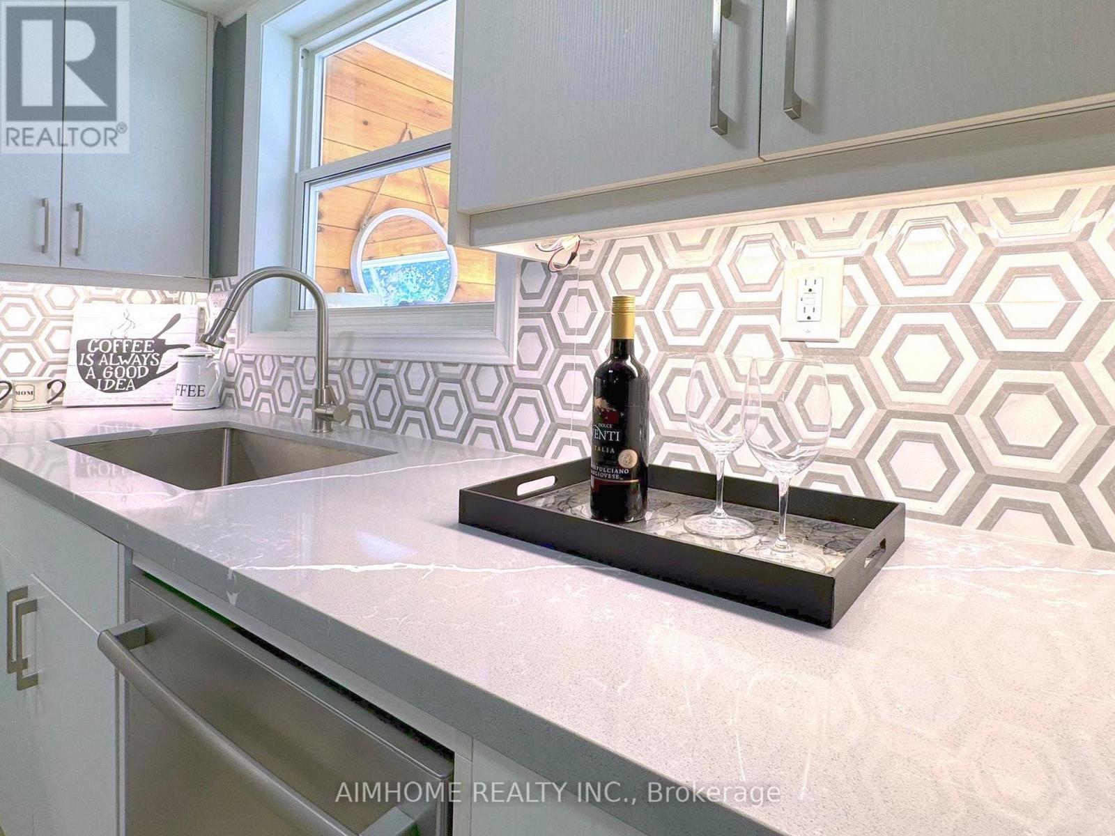 15 Main Street Property Photo 22