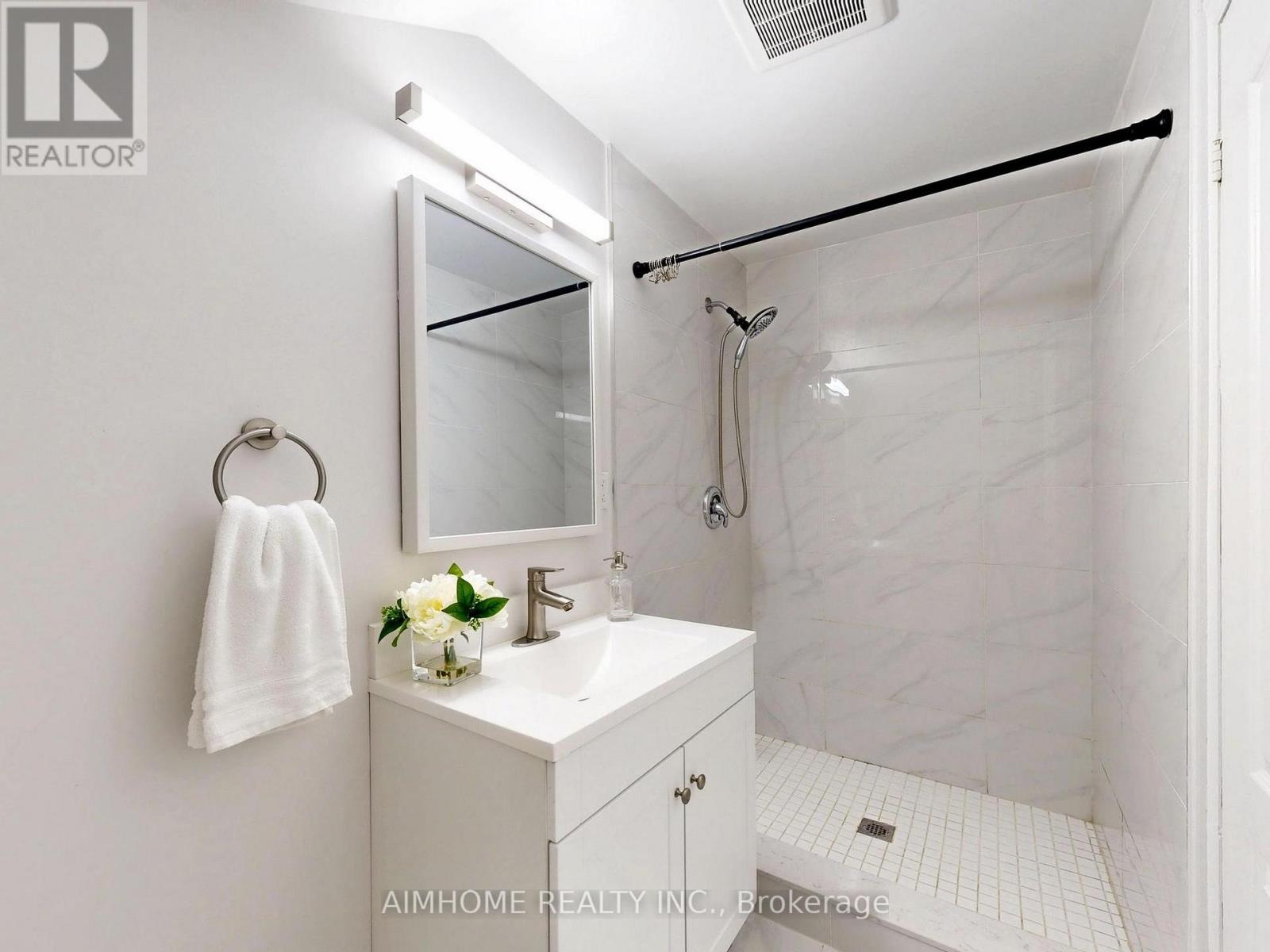 15 Main Street Property Photo 41