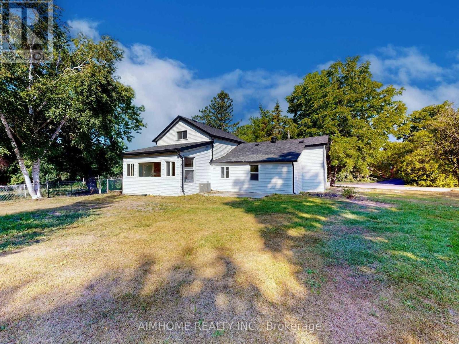 15 Main Street Property Photo 44