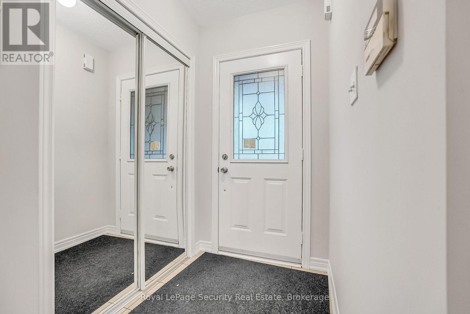 150 Royal Appian Crescent Property Photo 6