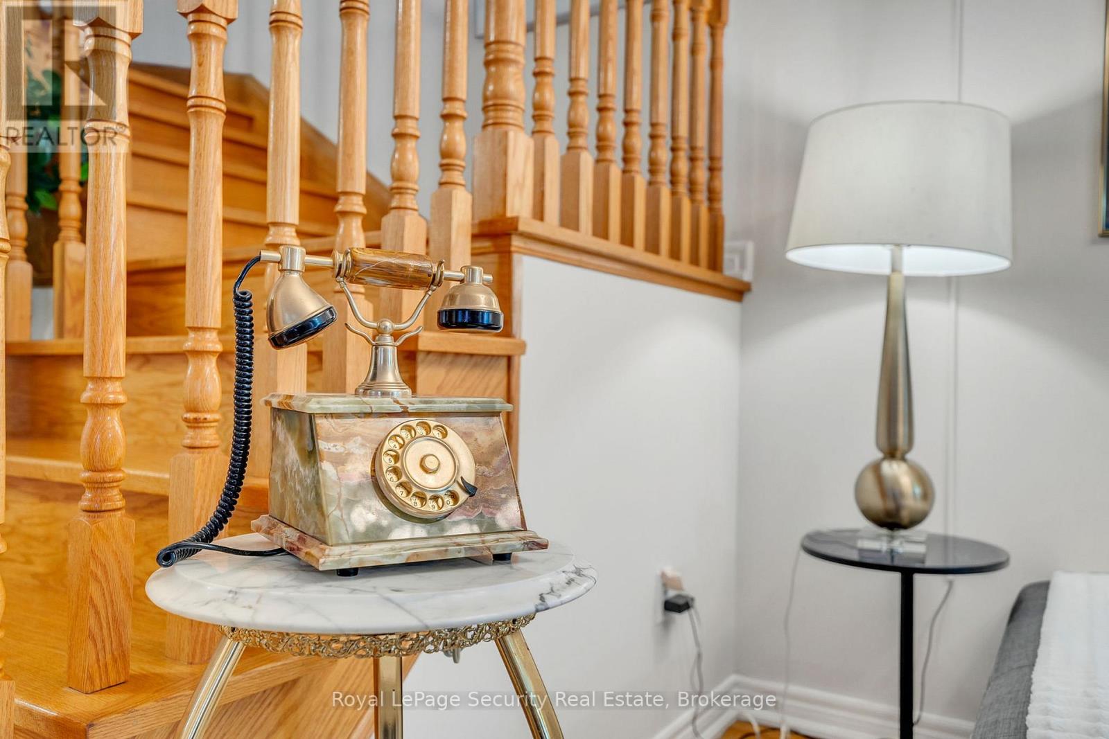 150 Royal Appian Crescent Property Photo 13