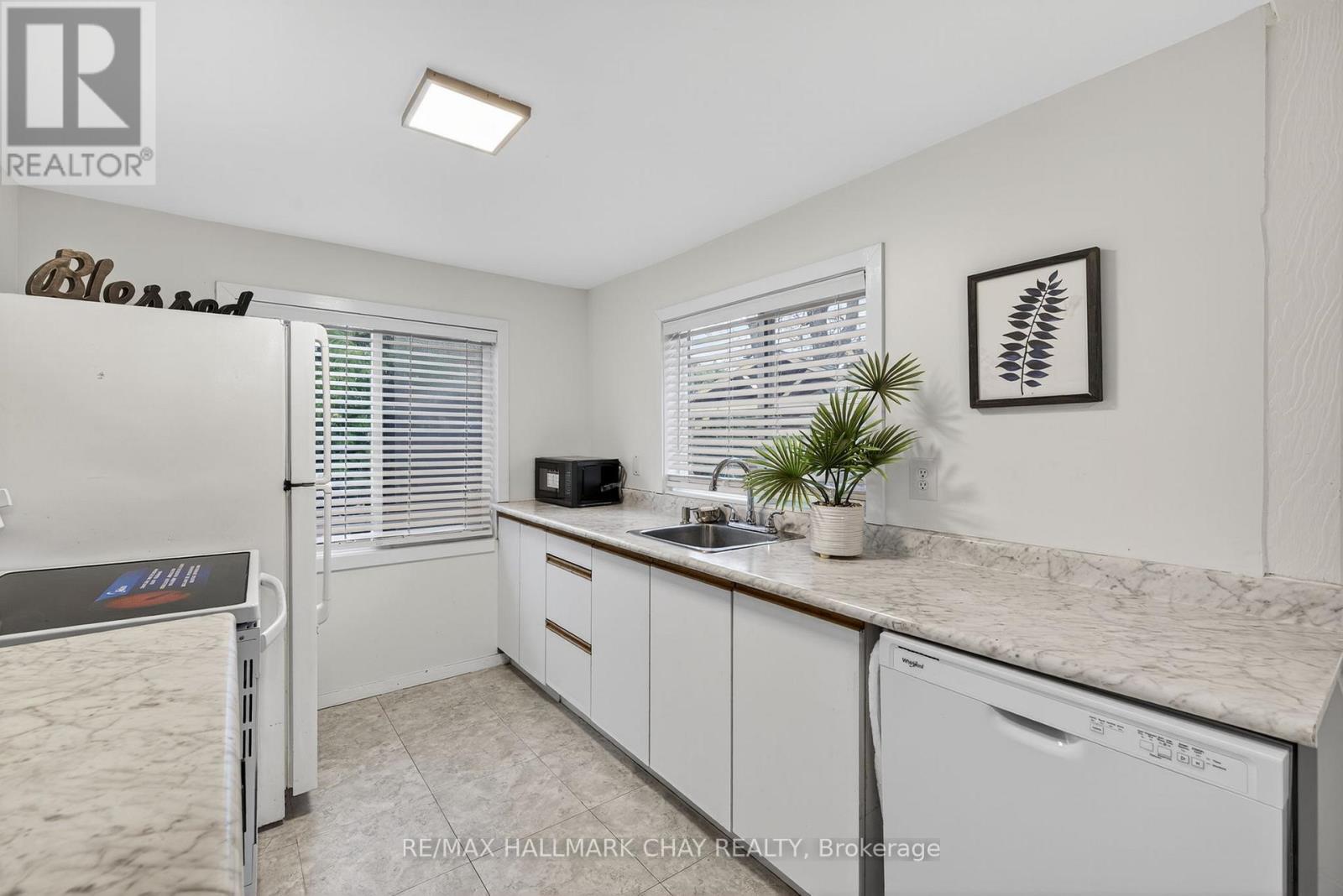 77 Blue Heron Drive Property Photo 5