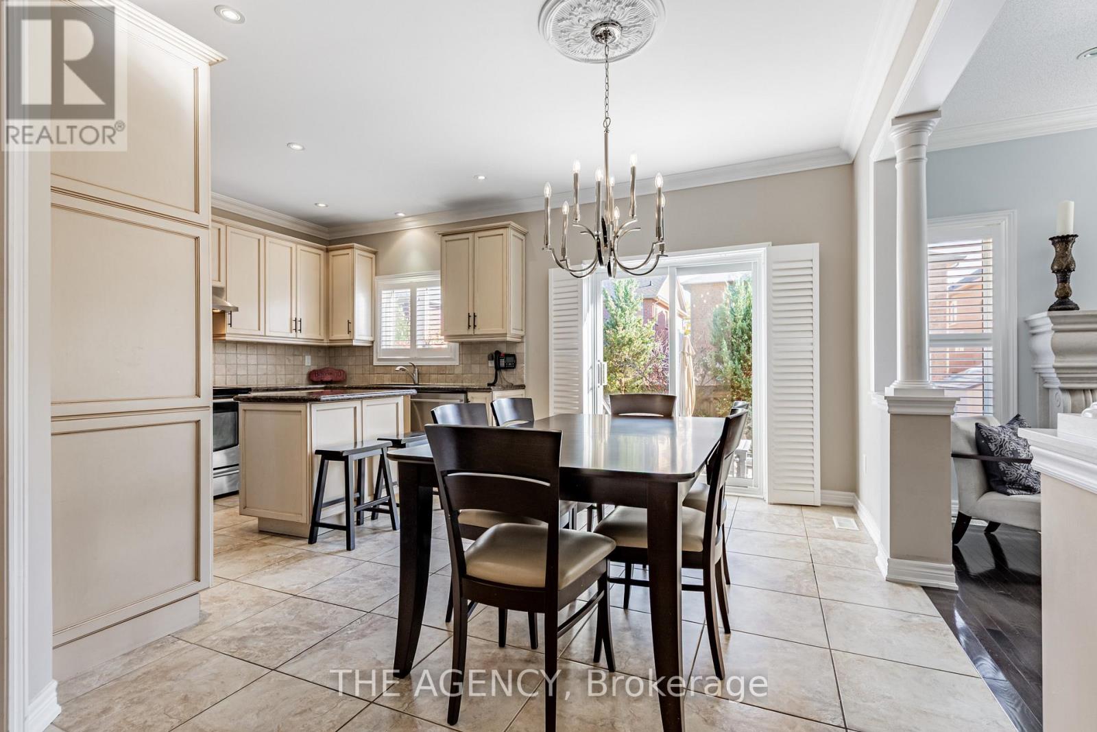 33 Ascalon Drive Property Photo 6