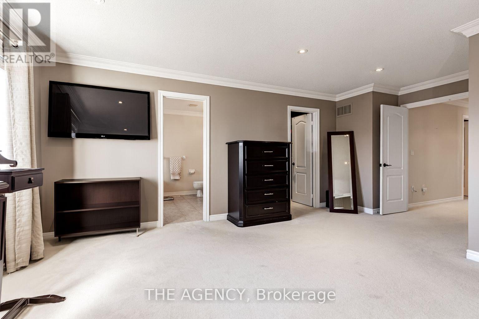 33 Ascalon Drive Property Photo 14