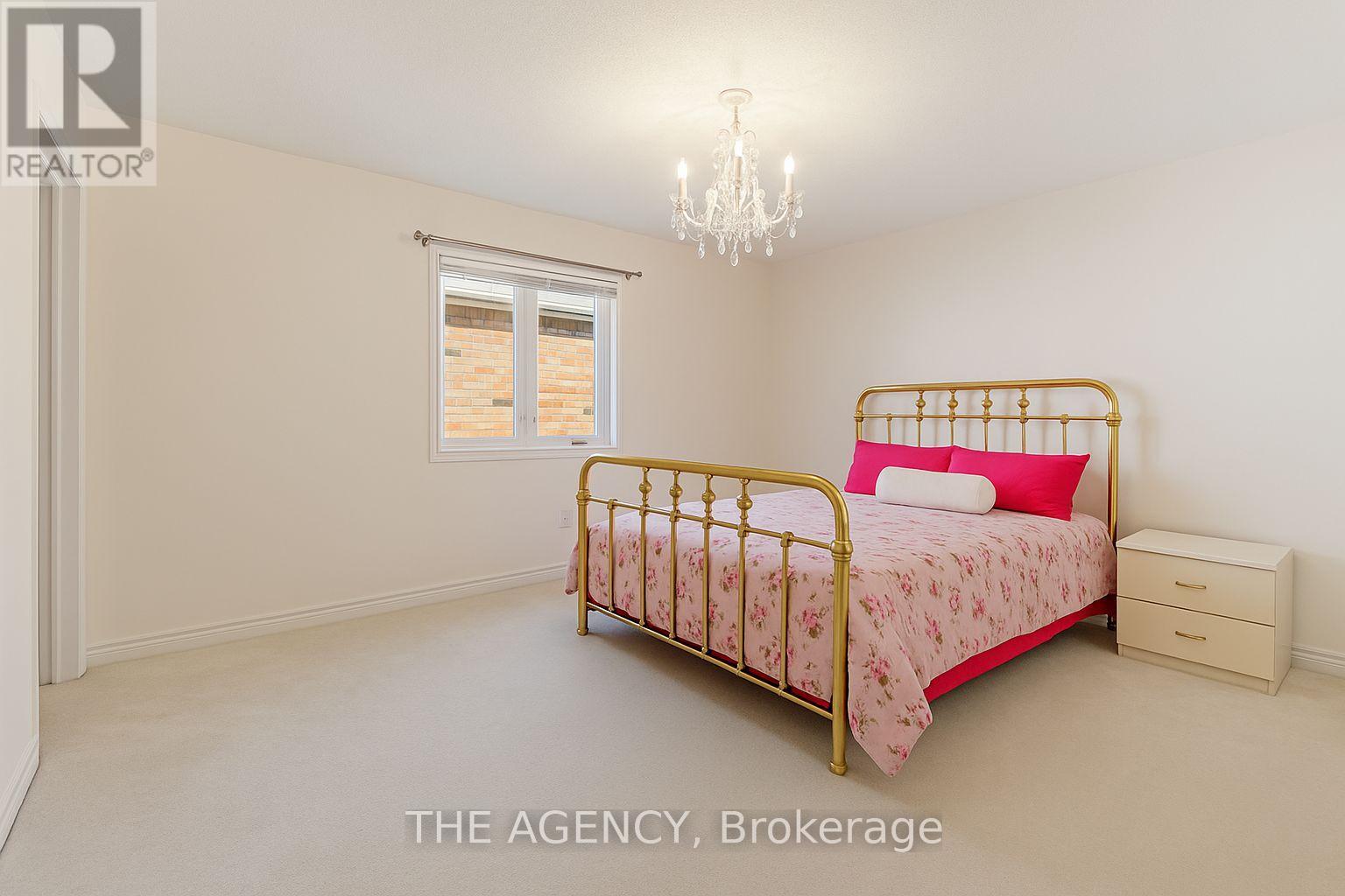 33 Ascalon Drive Property Photo 21