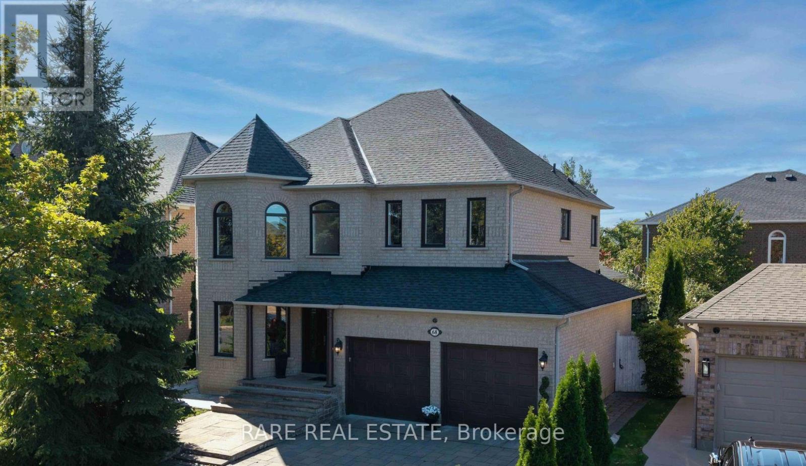 68 Kirkbride Crescent Property Photo 1