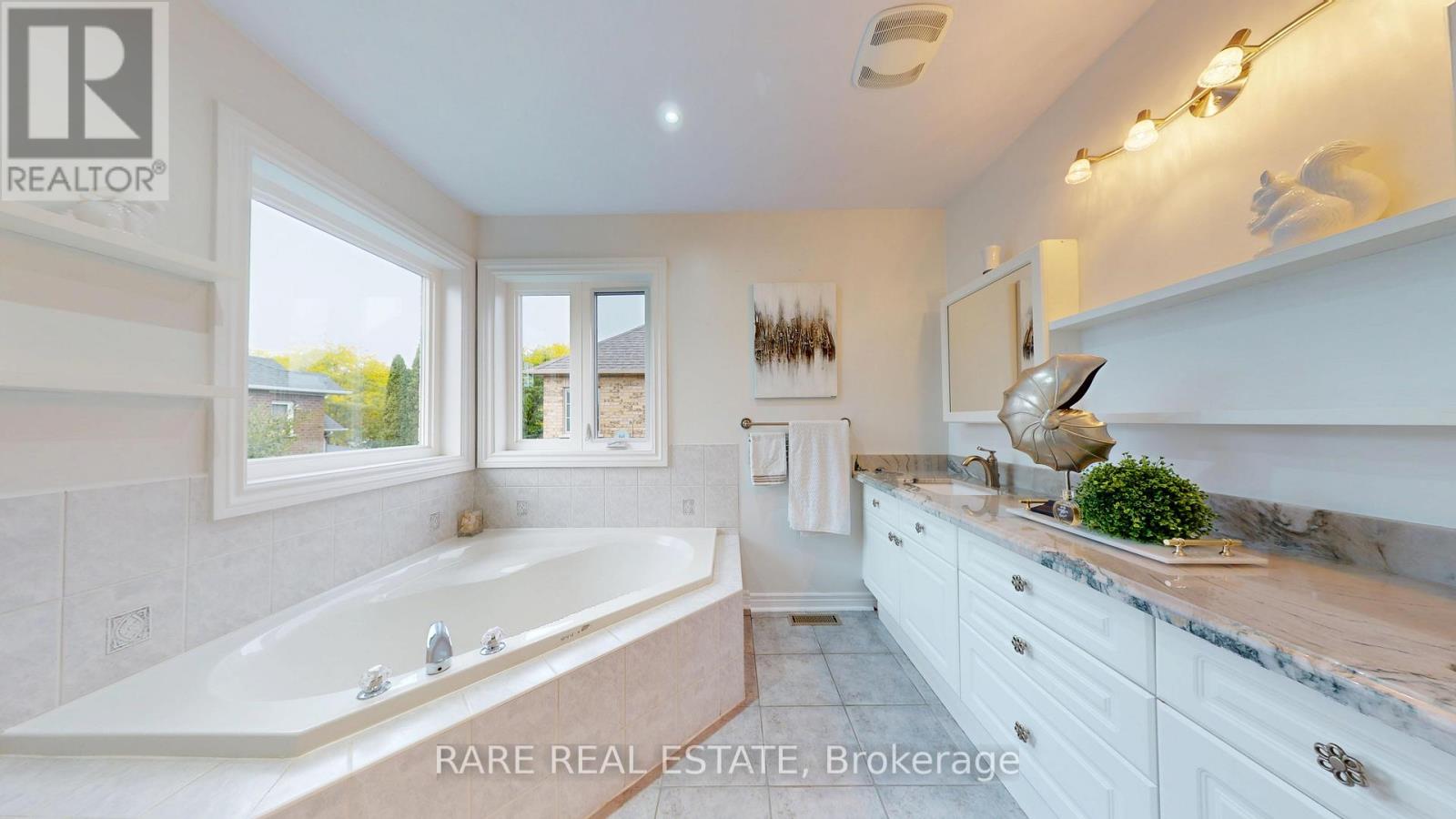 68 Kirkbride Crescent Property Photo 22