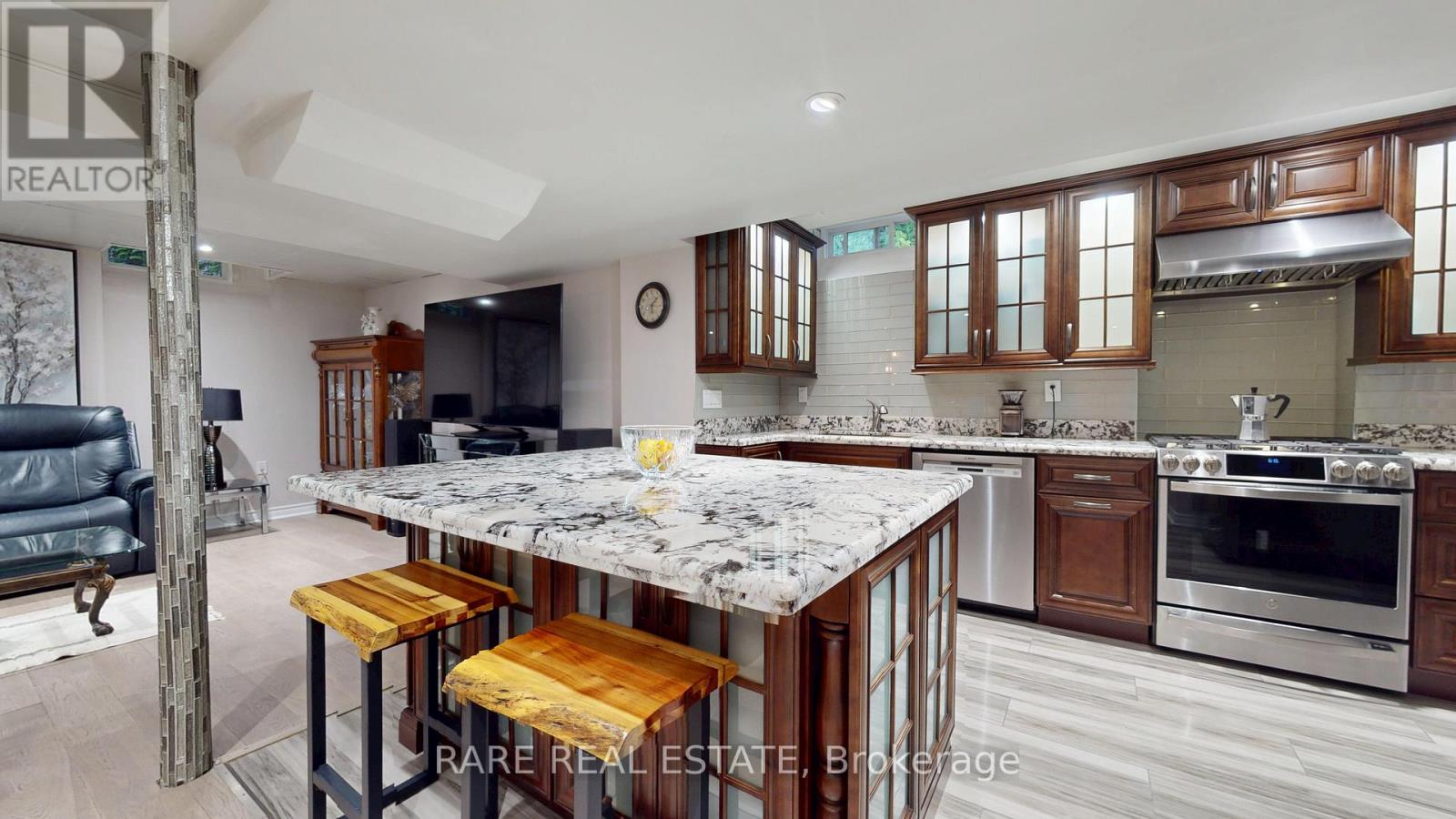 68 Kirkbride Crescent Property Photo 34