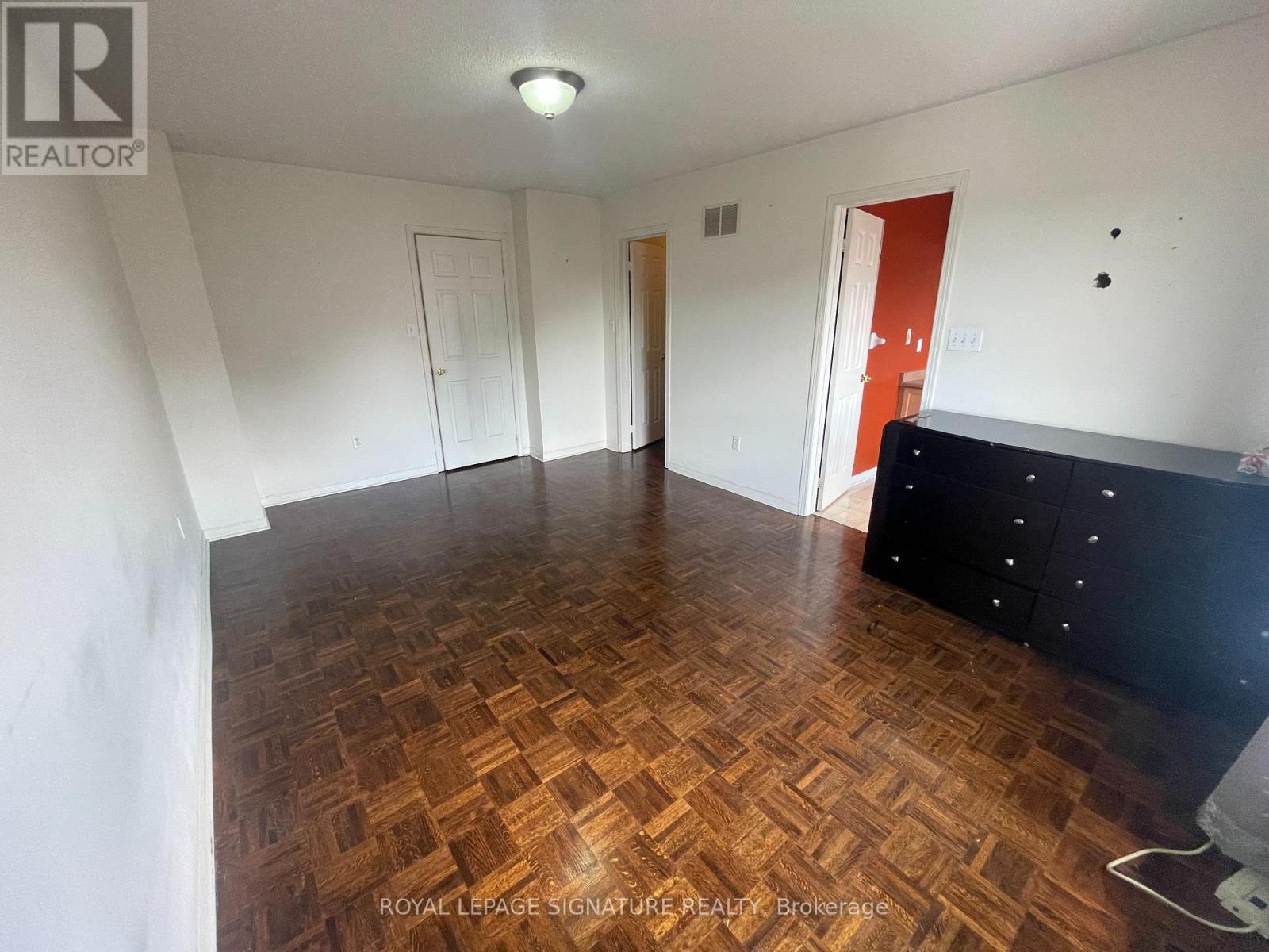 17 Neuchatel Avenue Property Photo 13