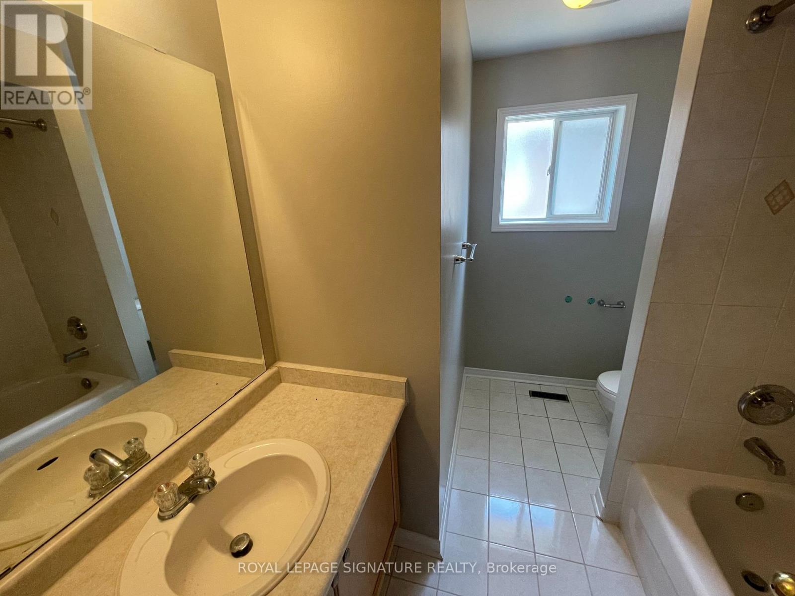 17 Neuchatel Avenue Property Photo 19