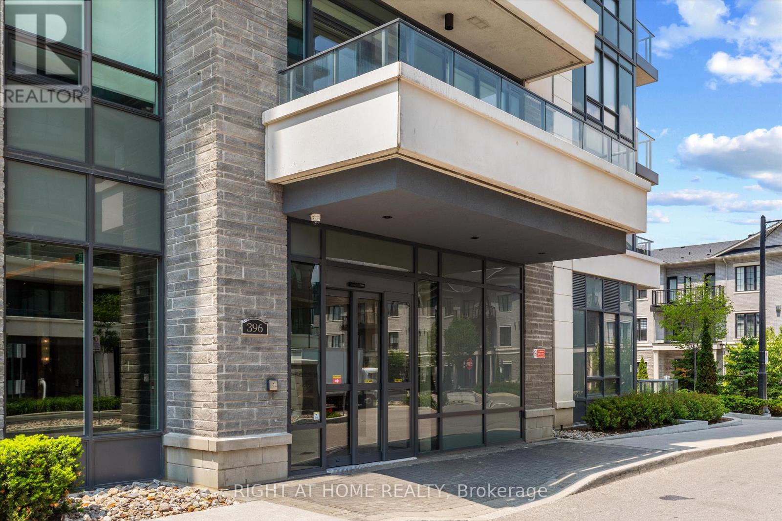 396 Highway 7 #809 Property Photo 3