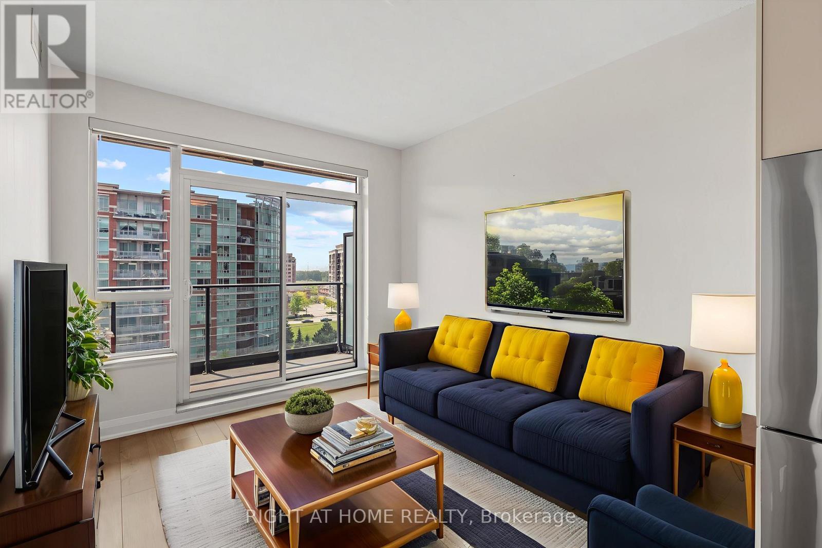 396 Highway 7 #809 Property Photo 14