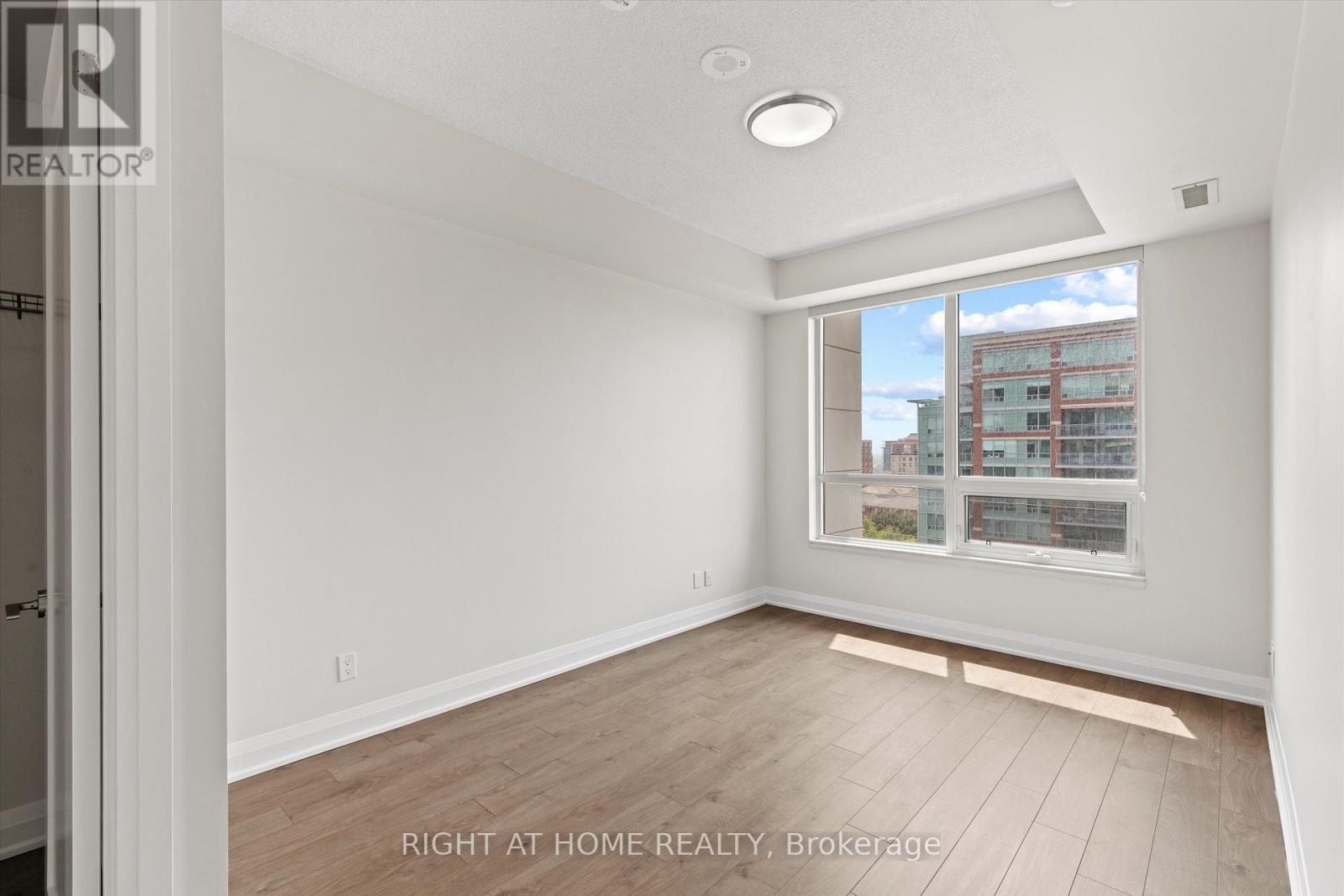 396 Highway 7 #809 Property Photo 21