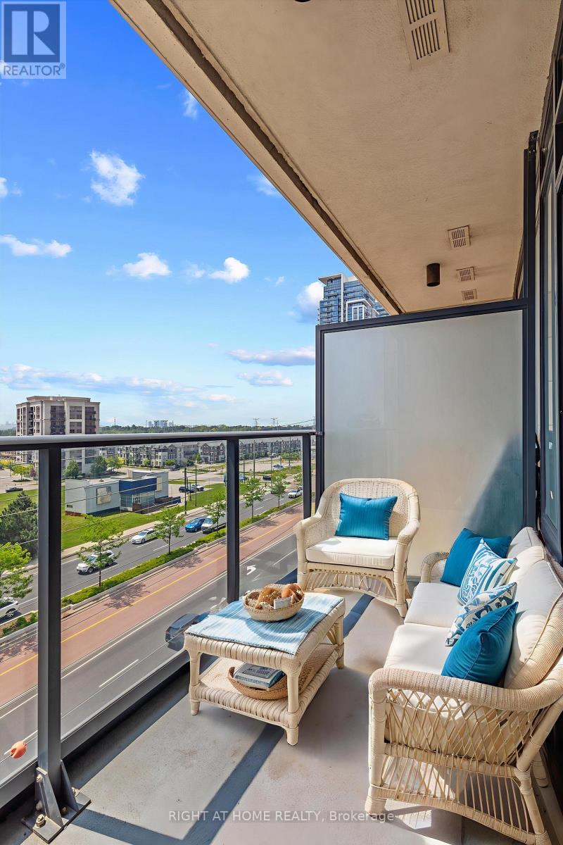 396 Highway 7 #809 Property Photo 25