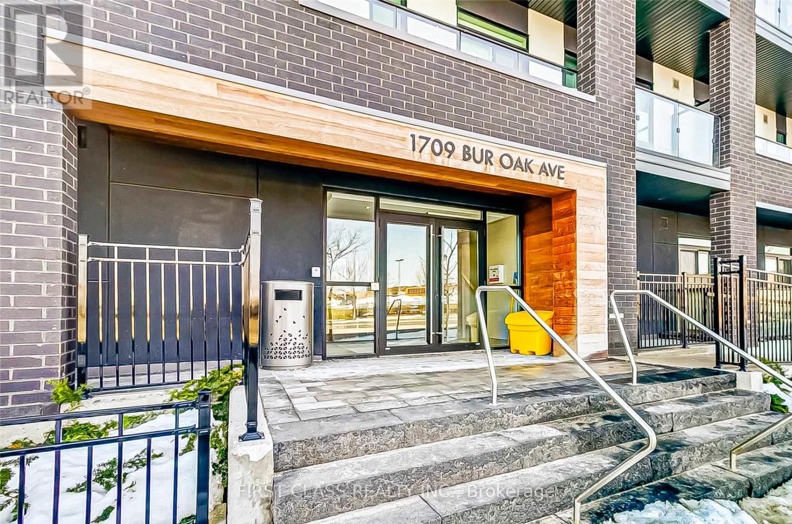 1709 Bur Oak Avenue #202 Property Photo 3