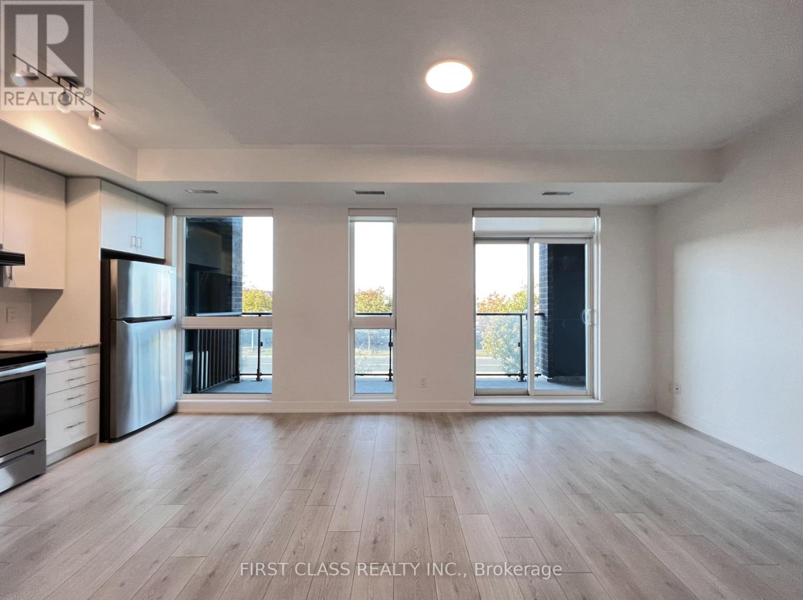 1709 Bur Oak Avenue #202 Property Photo 9