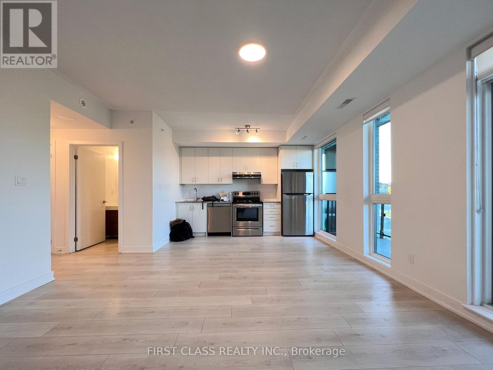 1709 Bur Oak Avenue #202 Property Photo 11