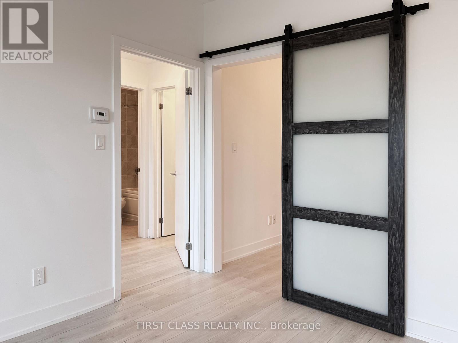 1709 Bur Oak Avenue #202 Property Photo 13