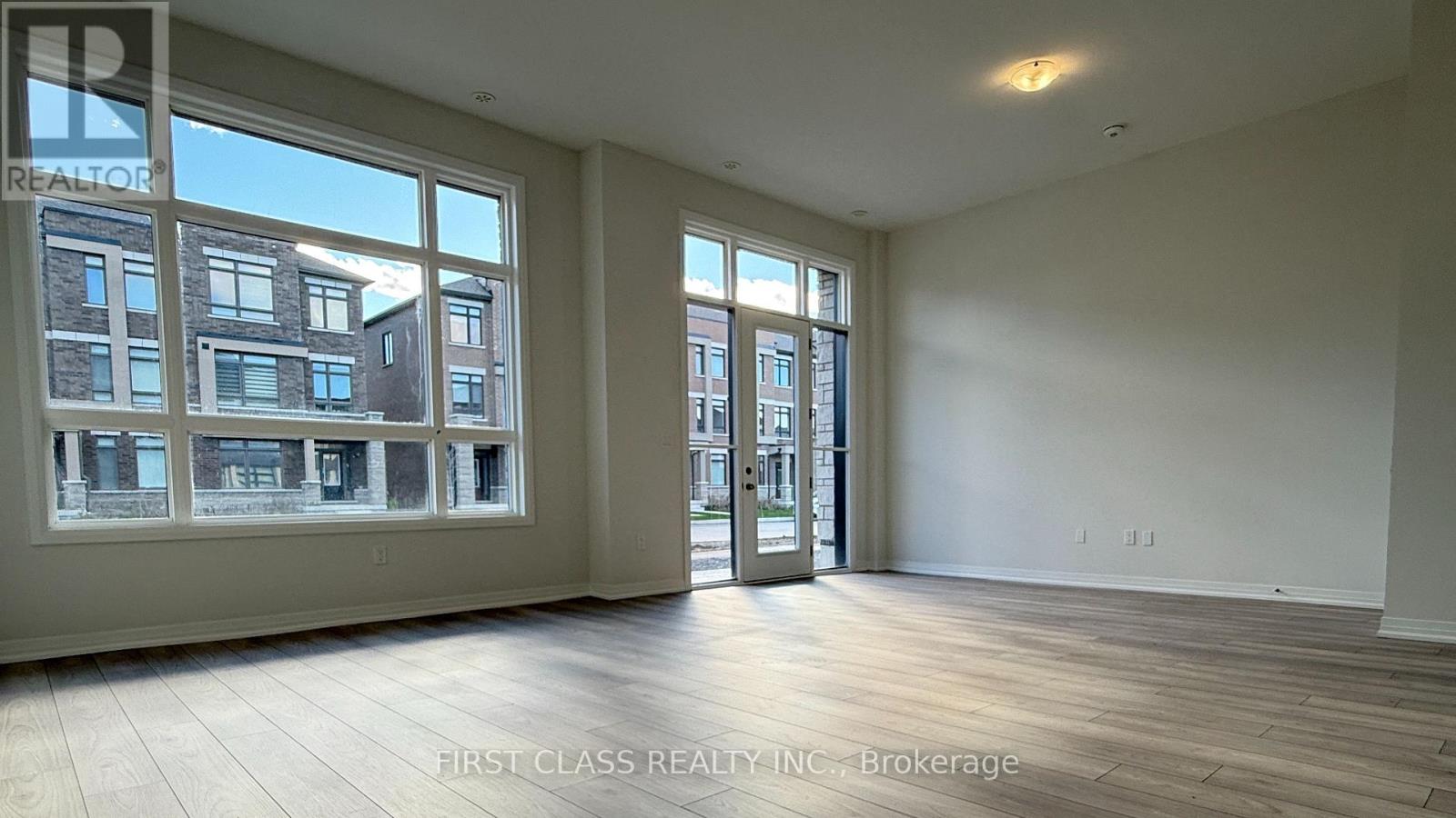 51 Harold Wilson Lane Property Photo 2