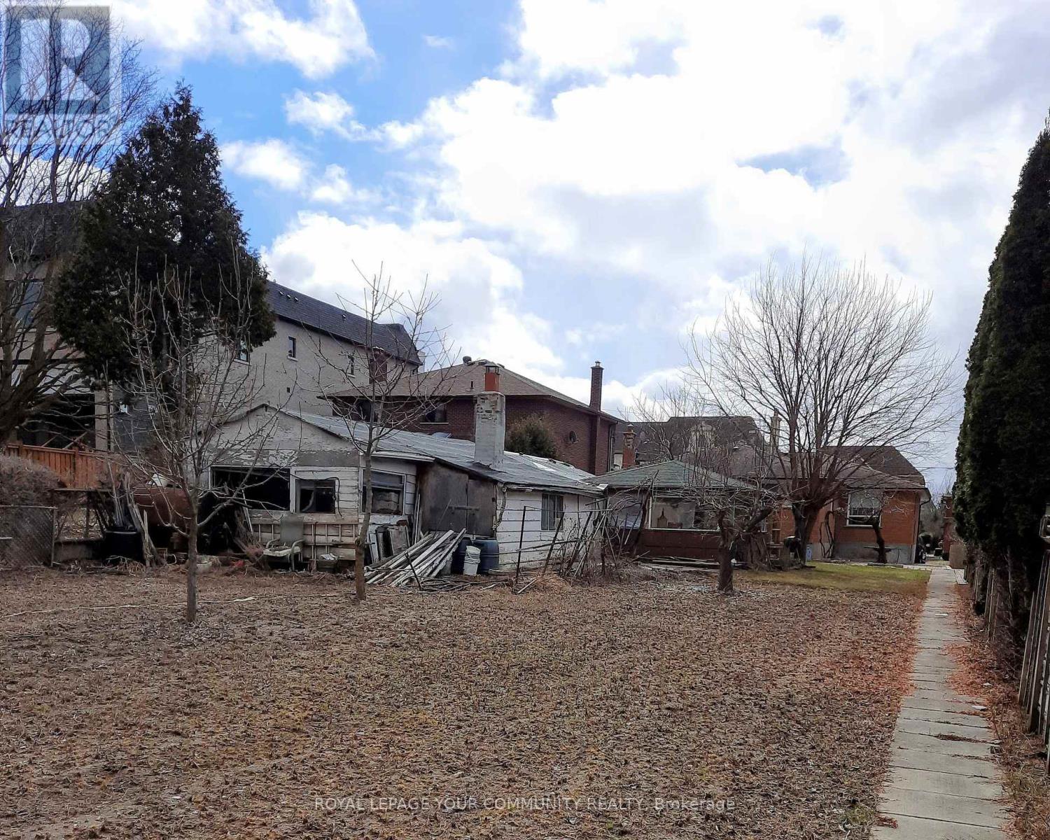 126 Spruce Avenue Property Photo 4