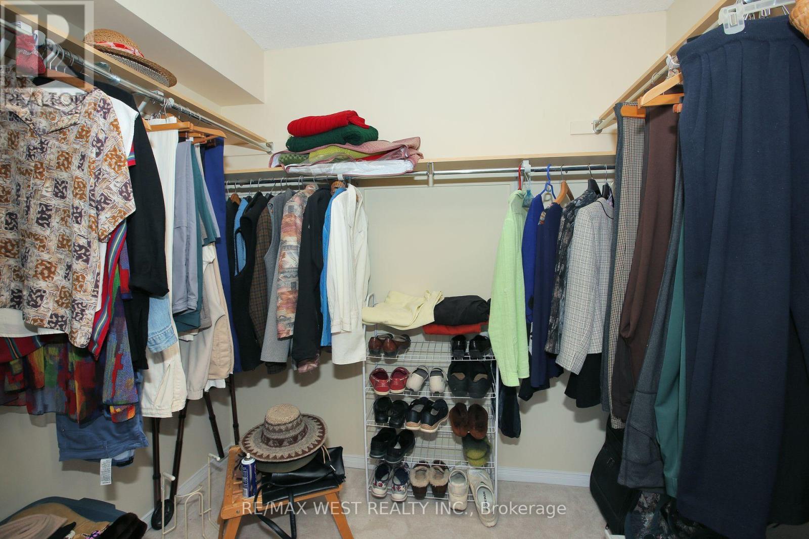 223 - 32 Church Street Property Photo 17