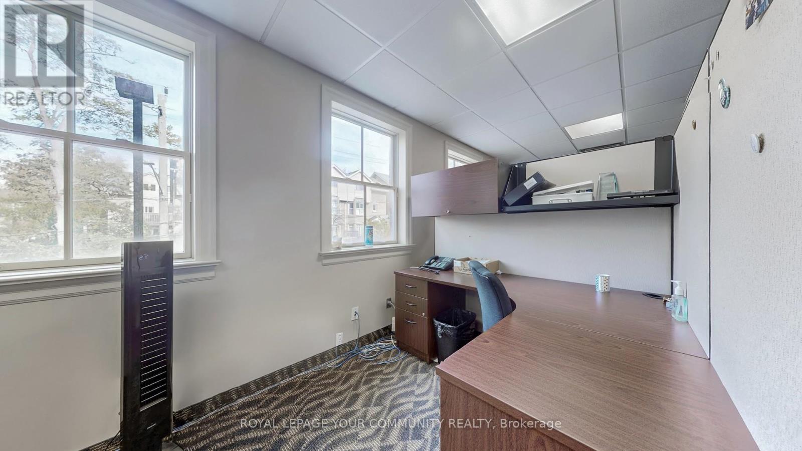 121 Robinson Street Property Photo 15