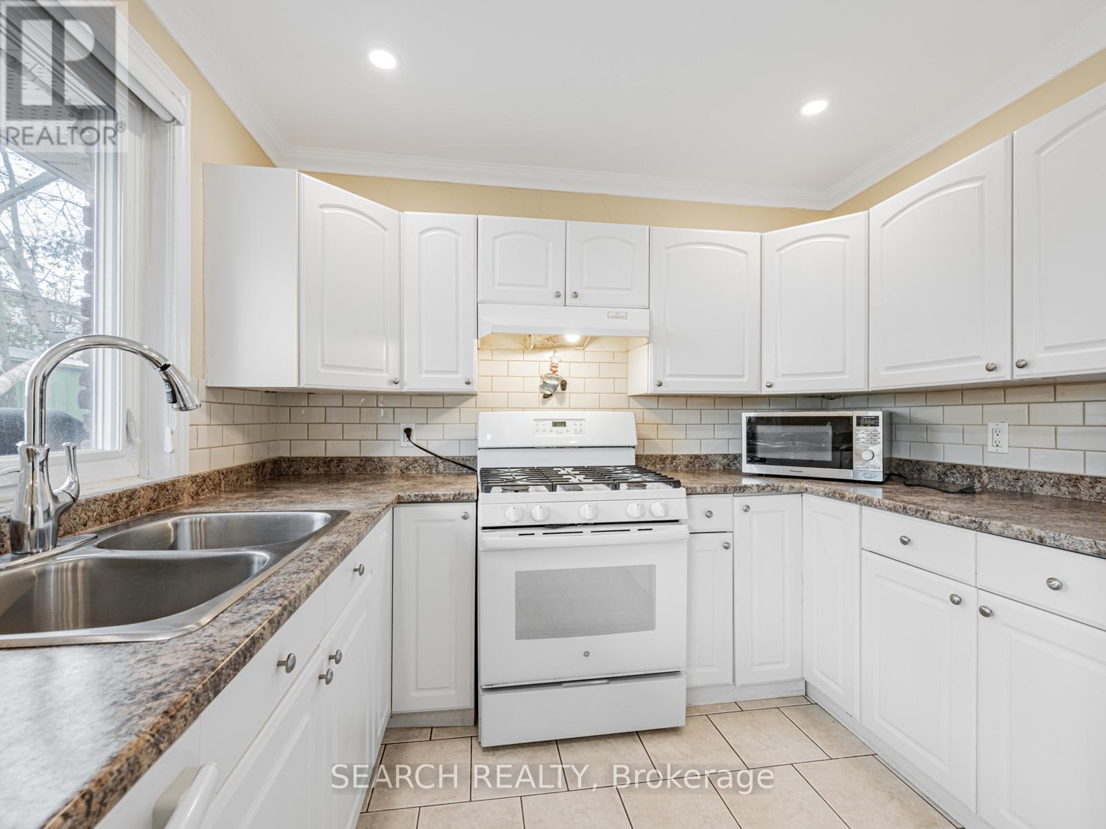 41 Hamilton Drive Property Photo 16