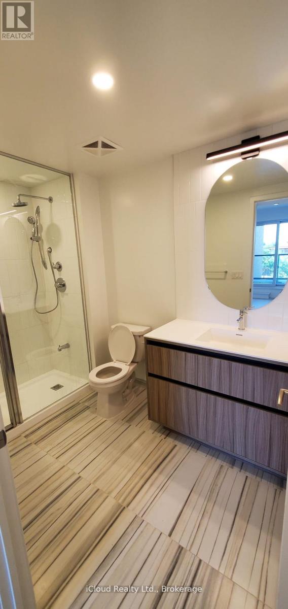 210 - 7950 Bathurst Street Property Photo 5