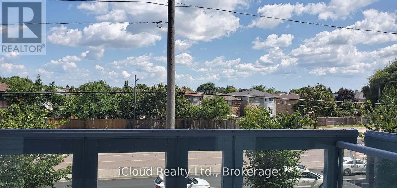 210 - 7950 Bathurst Street Property Photo 9