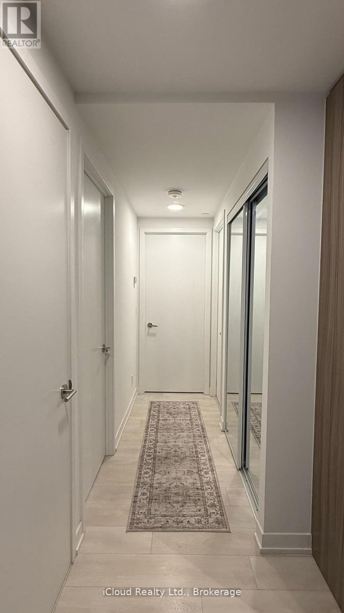 210 - 7950 Bathurst Street Property Photo 17
