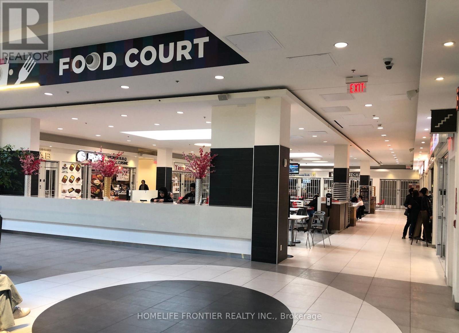 250 - 7181 Yonge Street Property Photo 2