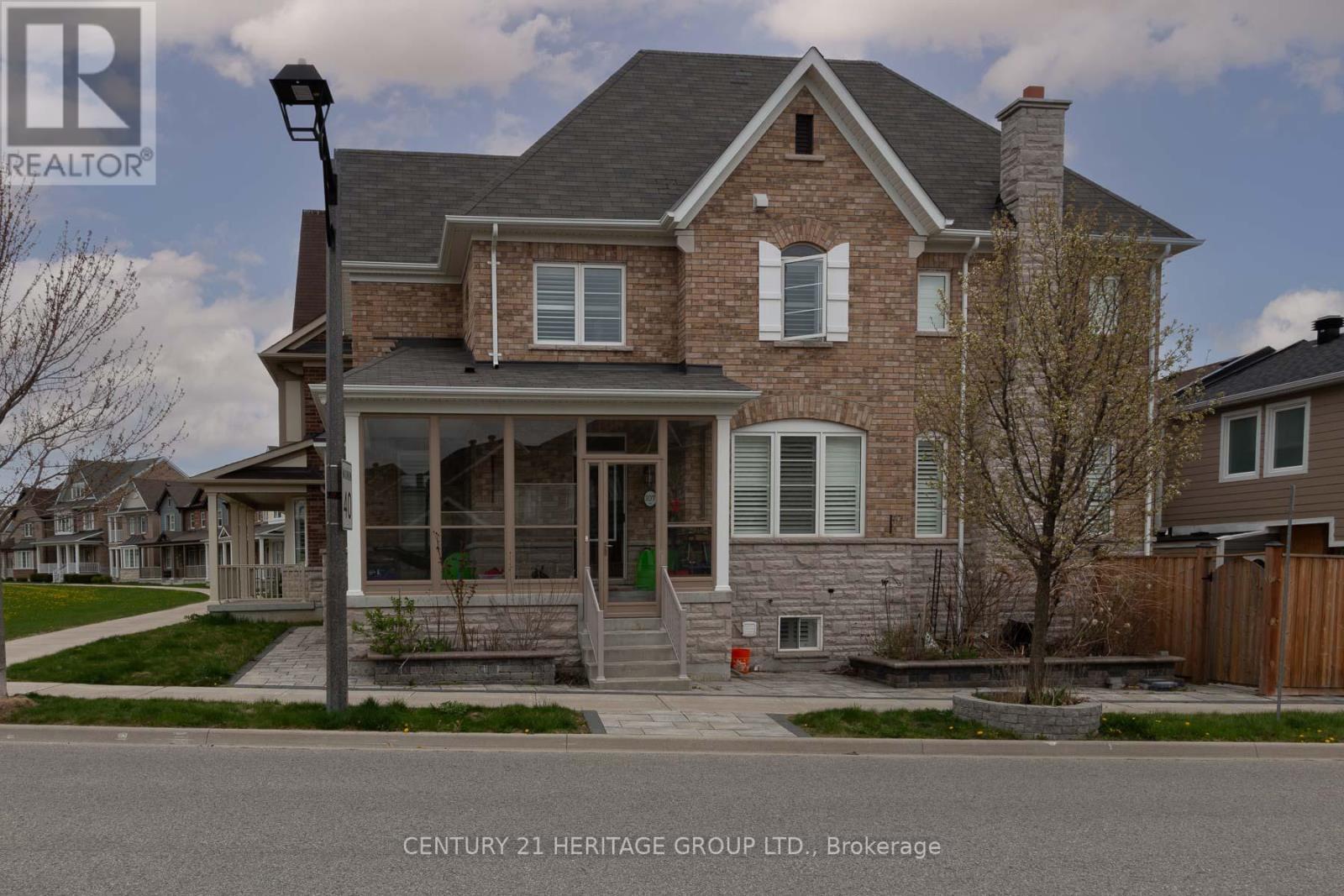 107 Lawrence Pilkington Avenue Property Photo 3