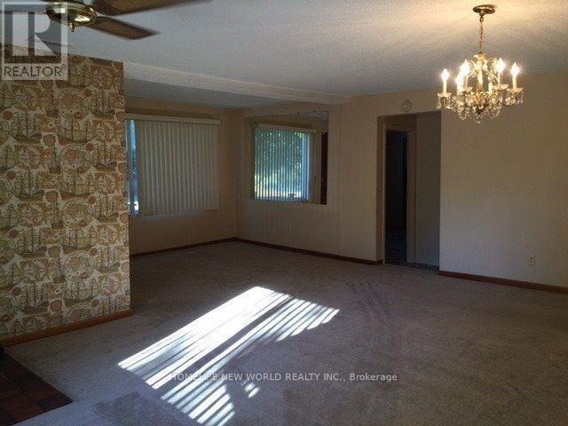 39 Windsor Drive Property Photo 10