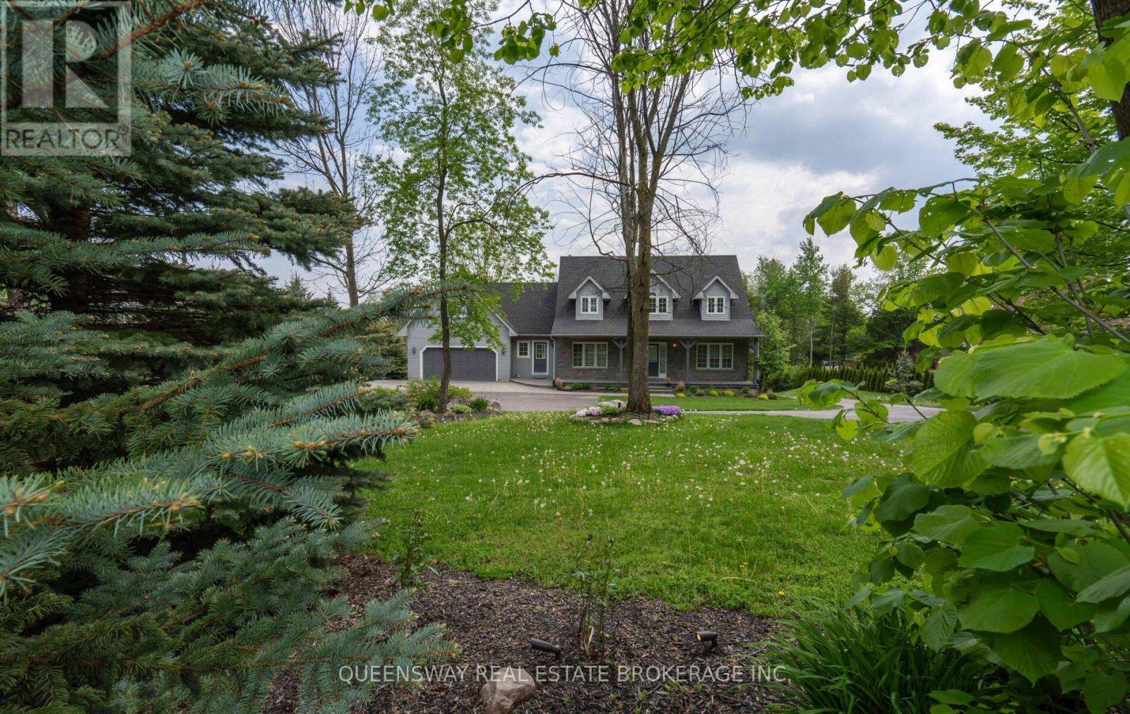 1841 Forest Valley Drive Property Photo 2