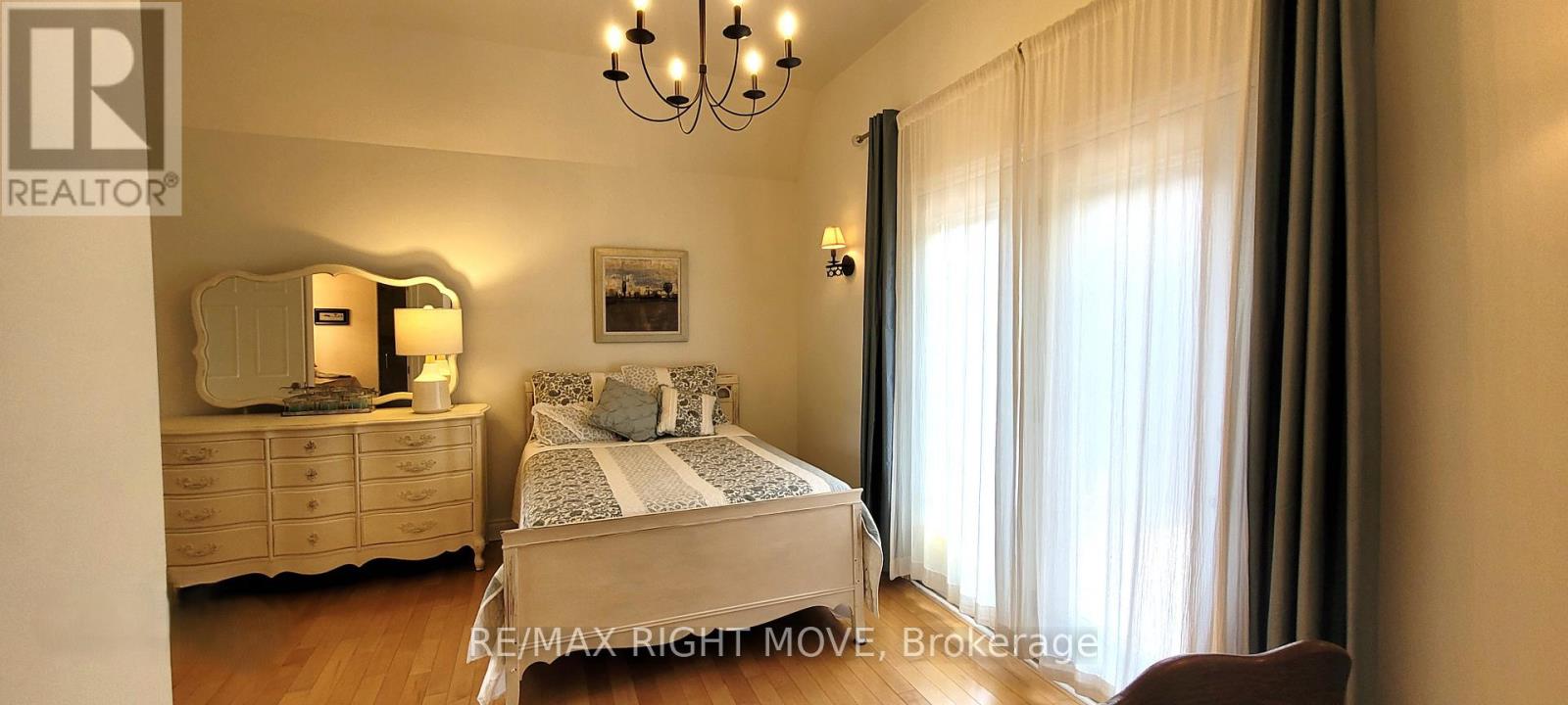 3528 Glenhaven Beach Road Property Photo 22