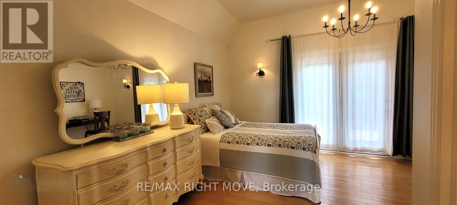 3528 Glenhaven Beach Road Property Photo 25
