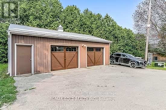 10258 Highway 9 Property Photo 10
