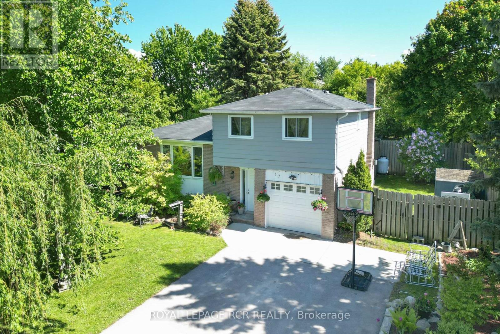 17 Jamieson Drive Property Photo 2